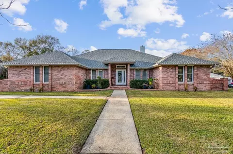10071 Bristol Park Rd, Cantonment, FL 32533