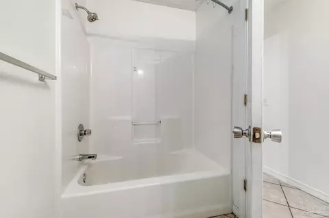 5902 Independence Dr, Milton, FL 32570 photo 18