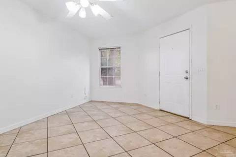 5902 Independence Dr, Milton, FL 32570 photo 3