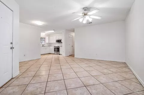 5902 Independence Dr, Milton, FL 32570 photo 4
