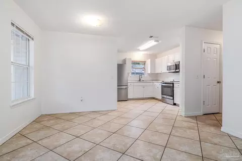 5902 Independence Dr, Milton, FL 32570 photo 5