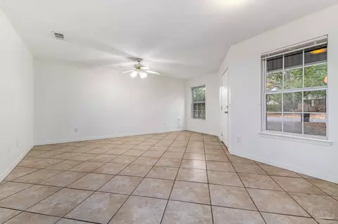 5902 Independence Dr, Milton, FL 32570 photo 11