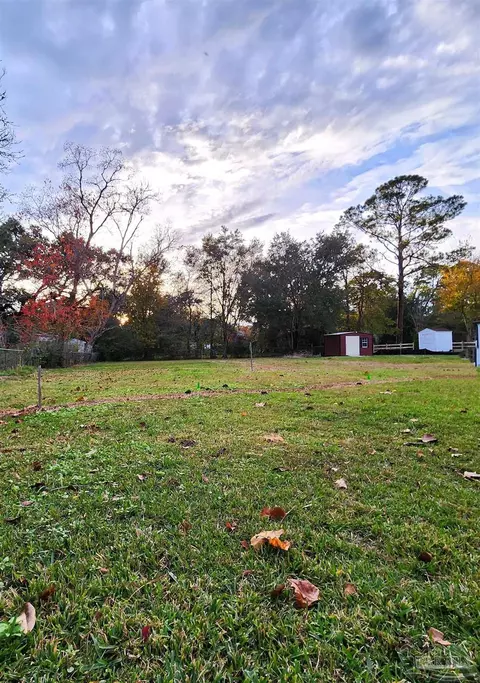 2511 Kingsport Ave, Pensacola, FL 32507