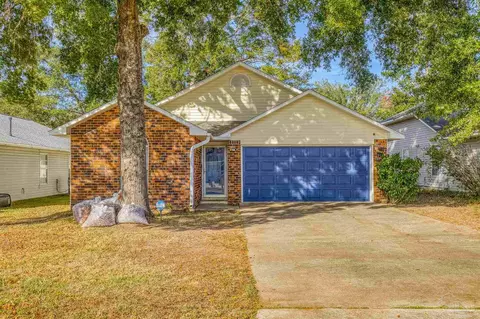 312 Pin Oak Ct, Pensacola, FL 32514