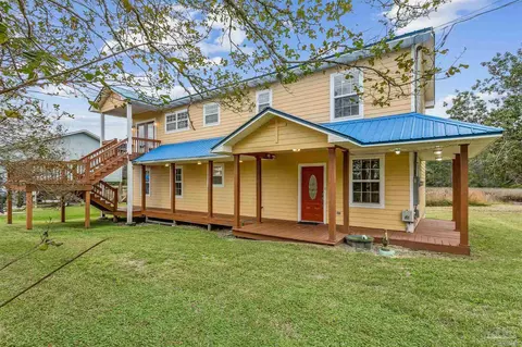 9202 Gulf Beach Hwy, Pensacola, FL 32507