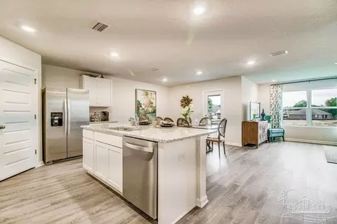 4351 Winged Elm Ct, Pace, FL 32571 photo 6