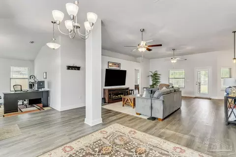 6087 Parsonage Cir, Milton, FL 32570 photo 10