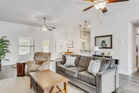 6087 Parsonage Cir, Milton, FL 32570 photo 12