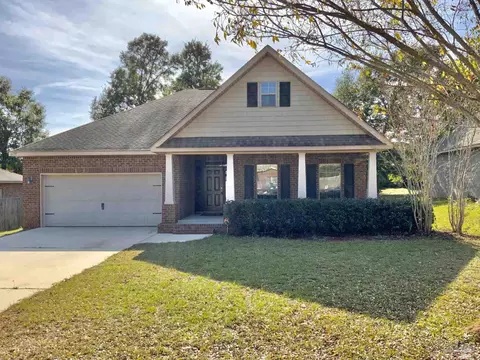 6735 Weathered Dr, Milton, FL 32570