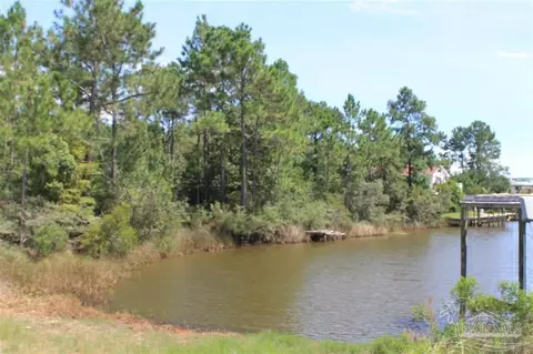 0 San Clemente Dr, Milton, FL 32583