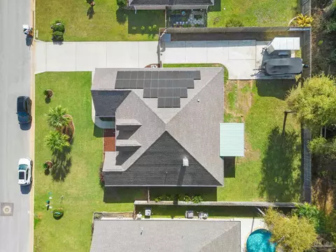 Exterior - 5520 Dunridge Dr, Pace, FL 32571 photo 10 of 11