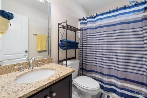 Bath - 5520 Dunridge Dr, Pace, FL 32571 photo 2 of 6