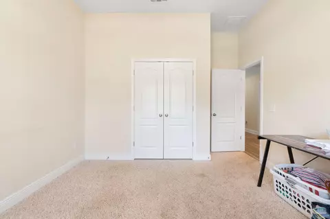 Bedroom - 5520 Dunridge Dr, Pace, FL 32571 photo 3 of 9