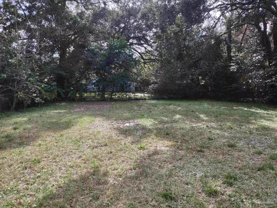 825 Lucerne Ave, Pensacola, FL 32505 19 Photos Movoto