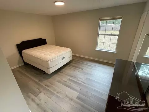 4216 N Island Rd, Pace, FL 32571 photo 4