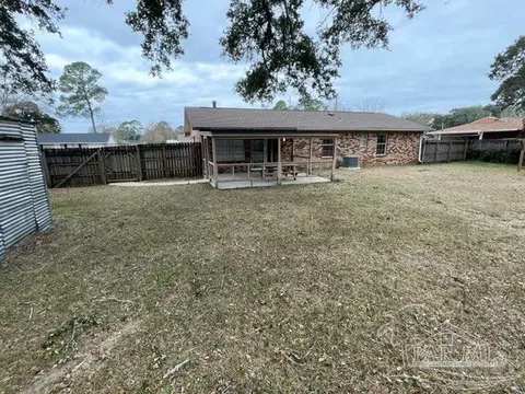 4216 N Island Rd, Pace, FL 32571 photo 6
