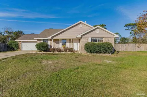 4041 Shorewood Dr, Pensacola, FL 32507