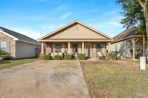 318 Seamarge Ln, Pensacola, FL 32507