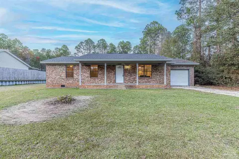 6586 Bon Bay Dr, Milton, FL 32583