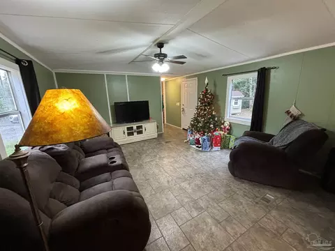 4175 5th Ave, Pace, FL 32571 photo 5