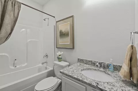 6525 Captiva Dr, Milton, FL 32570 photo 15