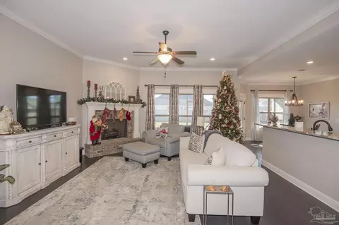 1531 Cadence Loop, Cantonment, FL 32533 photo 4