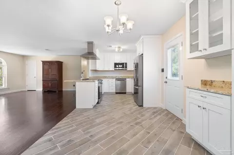 6252 Glendale Dr, Milton, FL 32570 photo 11