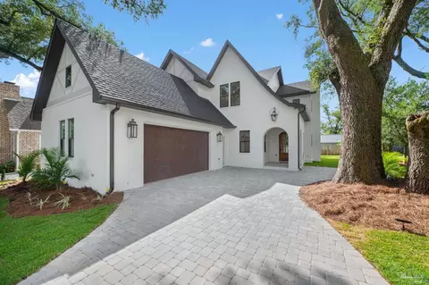 1613 E Scott St, Pensacola, FL 32503
