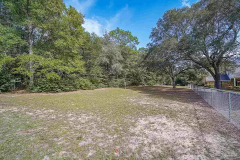 5772 Windham Rd, Milton, FL 32570 photo 2