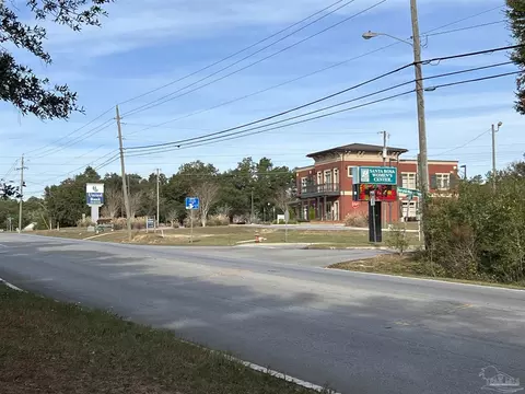 5937 Berryhill Rd, Milton, FL 32570 photo 5