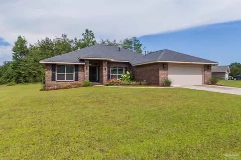 1858 Hazelnut Dr #48B, Cantonment, FL 32533
