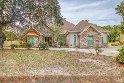 3905 Paradise Bay Dr, Gulf Breeze, FL 32563