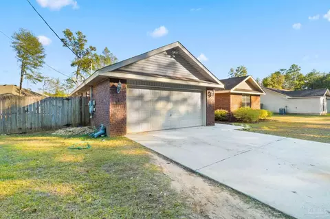 6570 Kembro Rd, Milton, FL 32570 photo 2