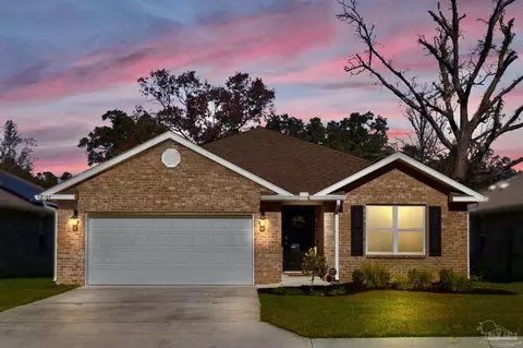 7384 Lakeside Oak Ct, Pensacola, FL 32526
