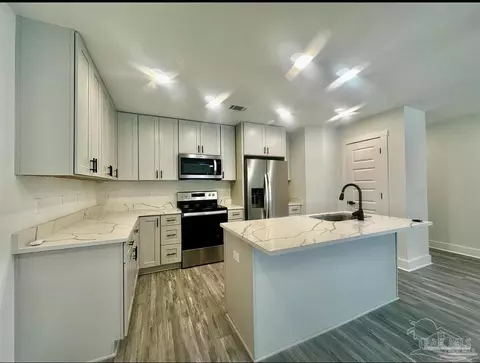 1220 N X St, Pensacola, FL 32505