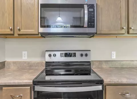 Kitchen - 151 Mintz Ln, Cantonment, FL 32533 photo 13 of 13