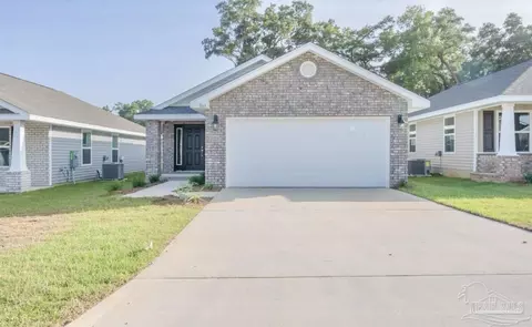 8062 Westpointe Ln #8A, Pensacola, FL 32506