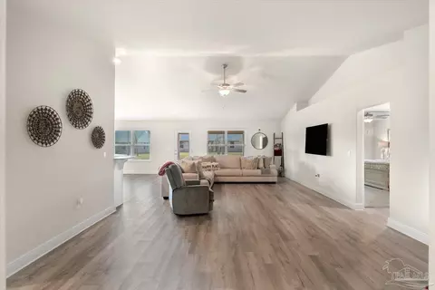 6112 Parsonage Cir, Milton, FL 32570 photo 8