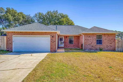 2128 Mar Mar Ln, Navarre, FL 32566