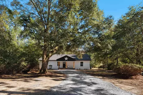 9330 Chisholm Rd, Pensacola, FL 32514