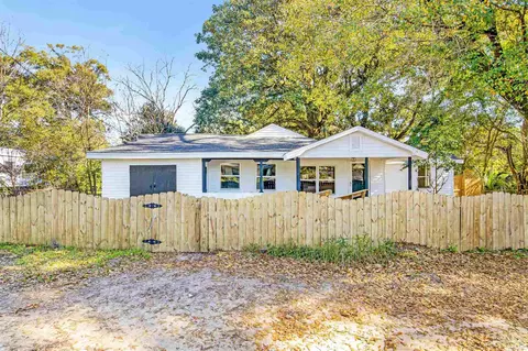 1704 Fernwood Ave, Pensacola, FL 32505
