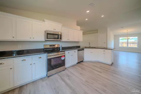 1734 Leigh Loop #19D, Cantonment, FL 32533 photo 3