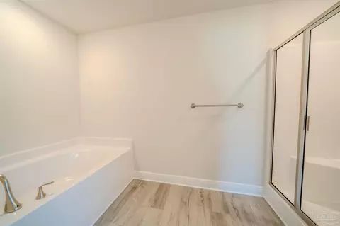 1734 Leigh Loop #19D, Cantonment, FL 32533 photo 17