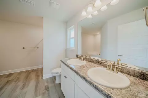 1734 Leigh Loop #19D, Cantonment, FL 32533 photo 16