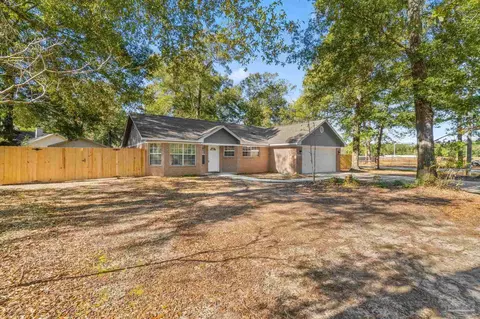 5161 Trenton Dr, Pace, FL 32571 photo 3