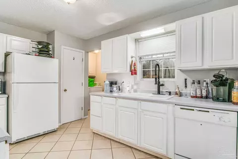 7156 Eastgate Rd, Milton, FL 32570 photo 17