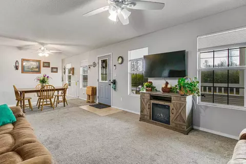 7156 Eastgate Rd, Milton, FL 32570 photo 8
