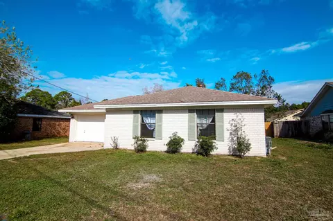 7656 Old Hickory Dr, Pensacola, FL 32507