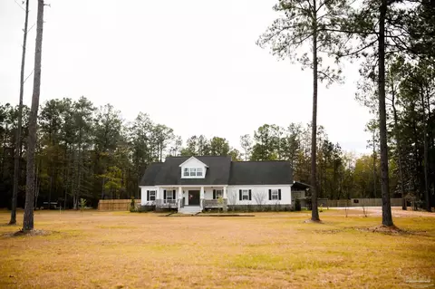 307 Deere Creek Rd, Atmore, AL 36502