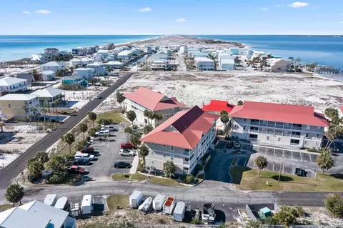 7476 Sunset Harbor Dr #422, Navarre Beach, FL 32566